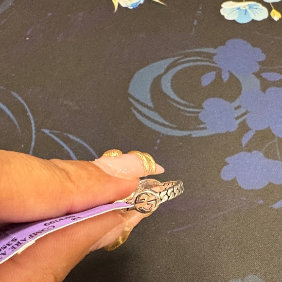 Gucci Silver Ring size 7 - Picture 8 of 9